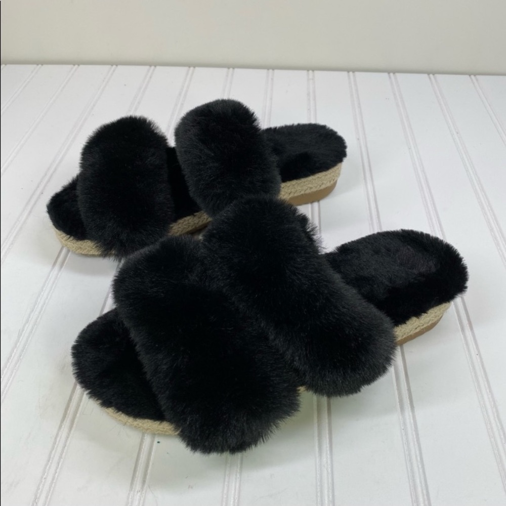 BAMBOO  black double strap fur slippers new size 7